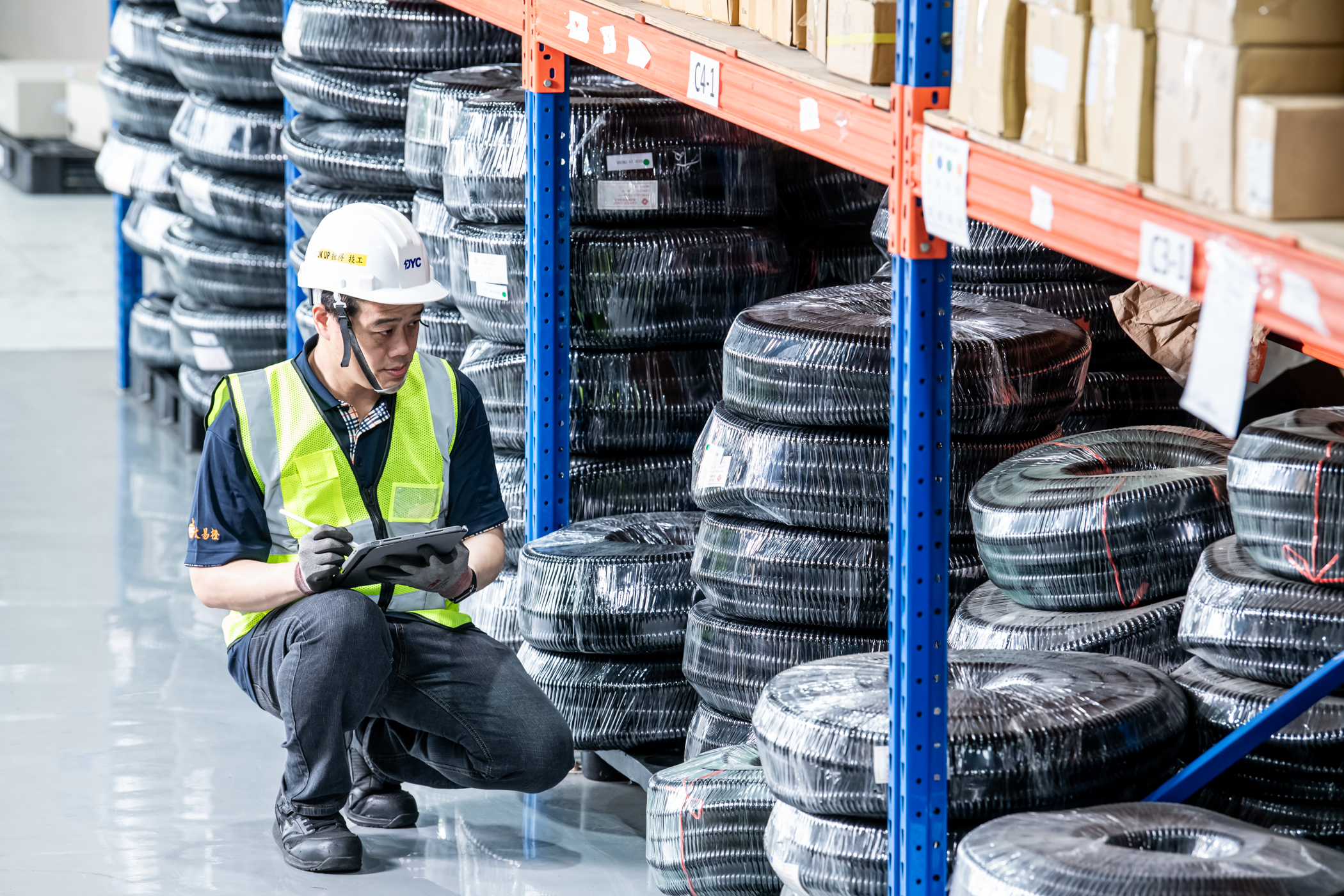 GUCAN Logistics and Warehouse